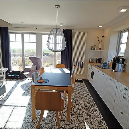 بيت للعطل By The Sea Comfortable درانسكي