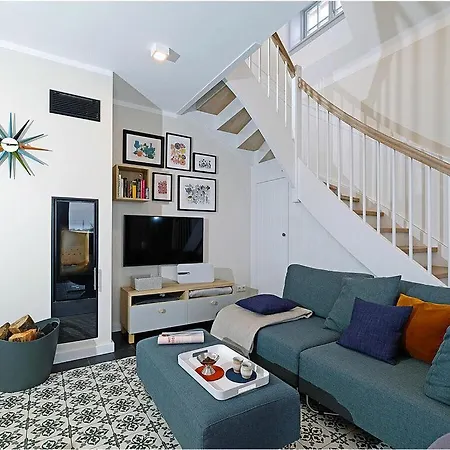 By The Sea Comfortable *