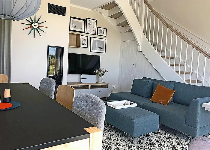 Сasa de vacaciones By The Sea Comfortable Dranske