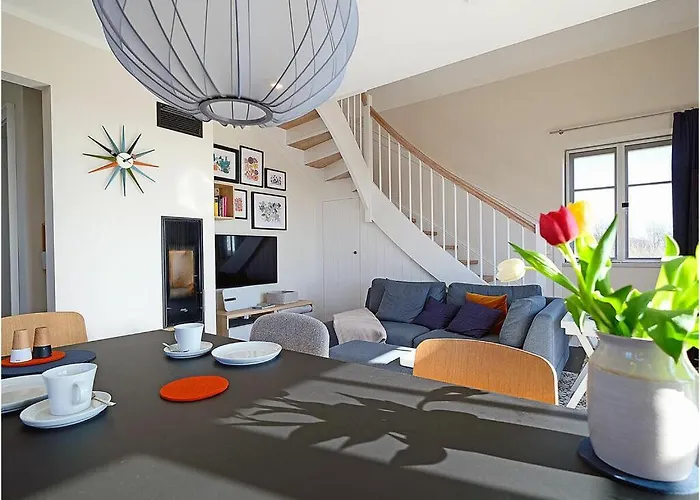 Сasa de vacaciones By The Sea Comfortable Dranske